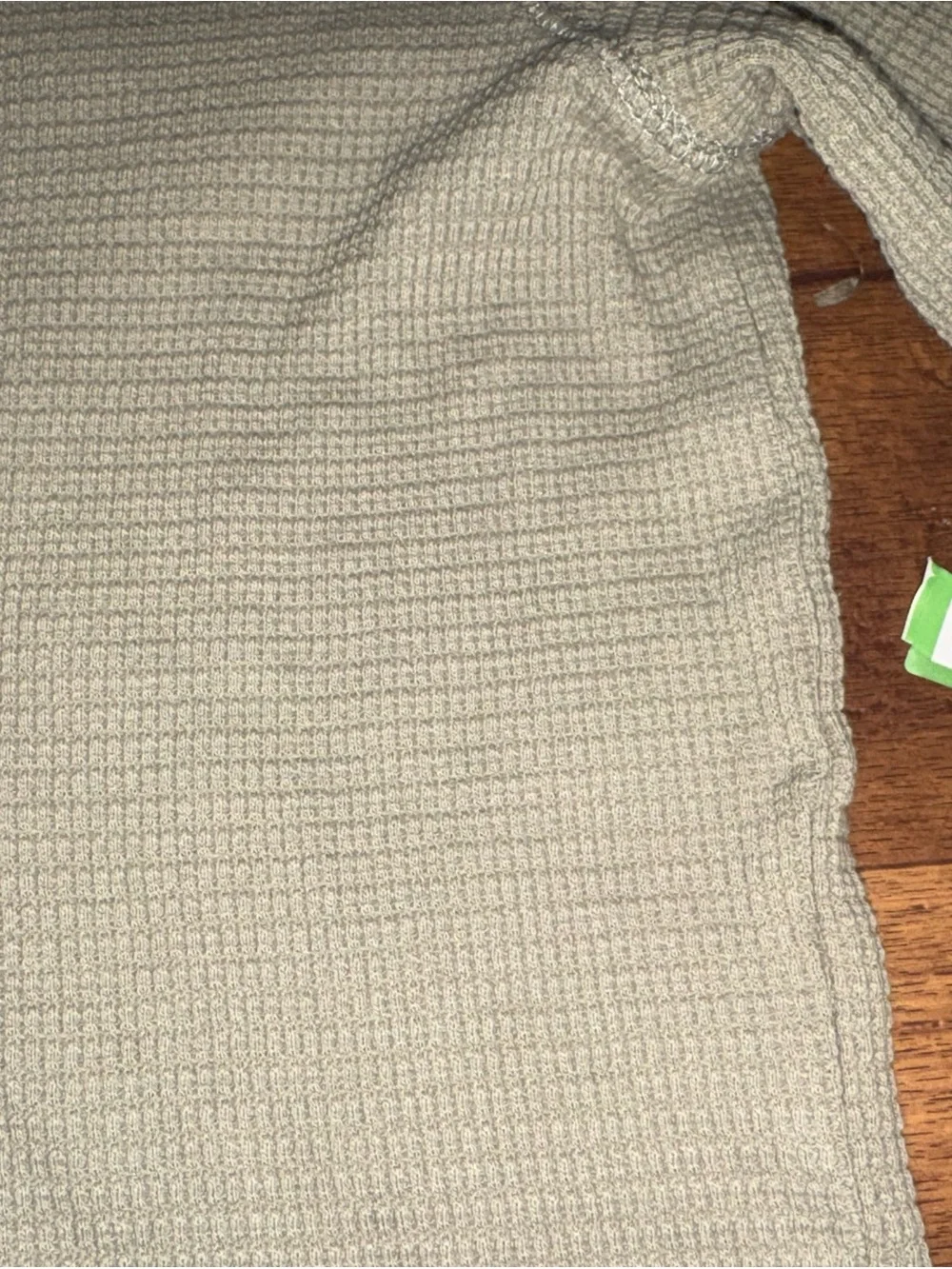 H&M Men's Slim Fit Waffle Knit Long Sleeve Thermal Shirt (Size Medium)